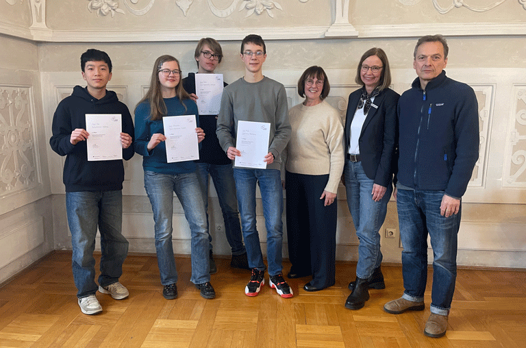 Der Zehntklässler Jasper Reck aus der Klasse 10a hat beim Regionalwettbewerb „Jugend debattiert“ den zweiten Platz erreicht.