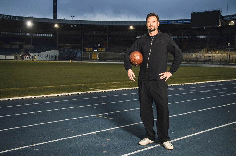 Eintracht Braunschweig hat einen neuen Cheftrainer: Lars Kornetka übernimmt ab sofort die Verantwortung bei den Löwen.