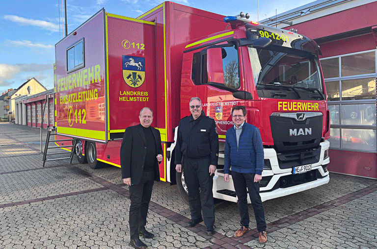 Der Kreis Helmstedt hat seine Einsatzkräfte mit moderner Technik verstärkt: Ein neuer Einsatzleitwagen steht für Kriseneinsätze bereit.