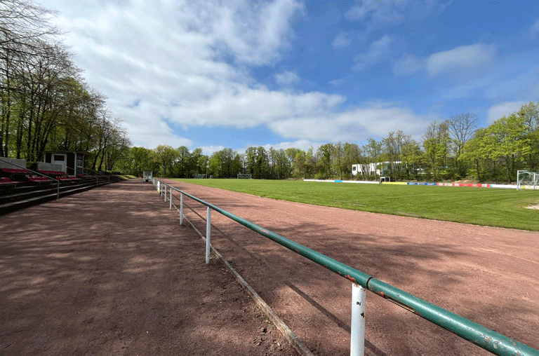 Der Bund stellt fast eine Million Euro für den Sportplatz in Schöppenstedt bereit. Damit ist die Stadt einer der Ersten.