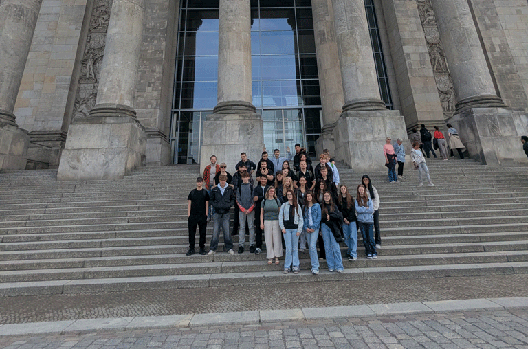 Für den 9. Jahrgang der Eichendorffschule Schöningen ging es auf Bildungsreise nach Berlin, um über die Politik des Landes zu lernen.