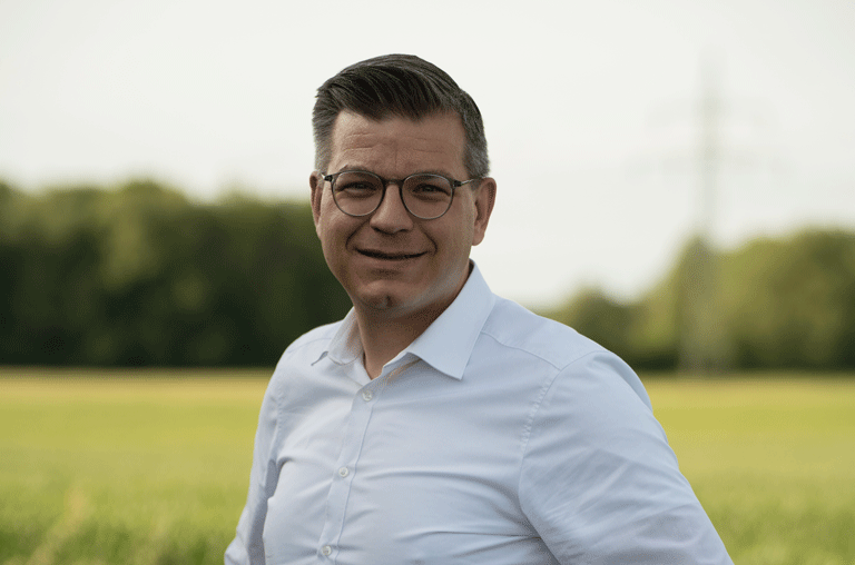 Der langjährige Kommunal- und Landespolitiker Björn Försterling möchte neuer Landrat des Landkreises Wolfenbüttel werden.
