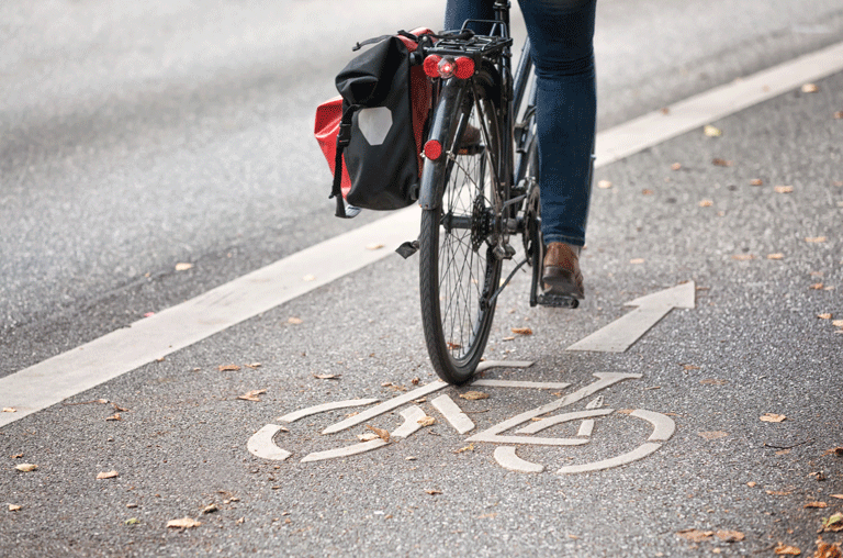 Die neuen Fahrrad-Piktogramme in Wolfenbüttel sorgen für Diskussionen und zahlreiche Nachfragen.