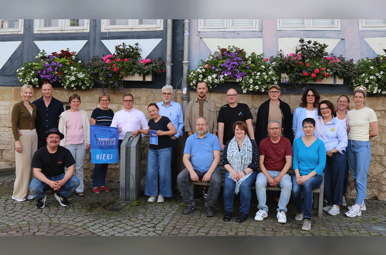 Damit Bürger und Besucher an Sommertagen versorgt sind, setzen die Stadt und die Initiative Wirtschaft Wolfenbüttel die Aktion „TrinkwasserStation“ fort.