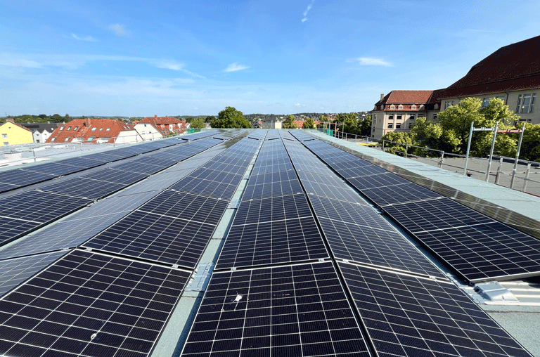 Der Landkreis Helmstedt will seine Verwaltung bis 2040 klimaneutral machen. Dafür hat der Kreistag ein Klimaschutzkonzept beschlossen.