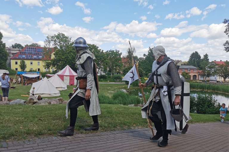 Vom 10. bis 12. Juli verwandelte sich das Gelände beim inzwischen dritten Schlossspektakel erneut in eine historische Marktstadt.