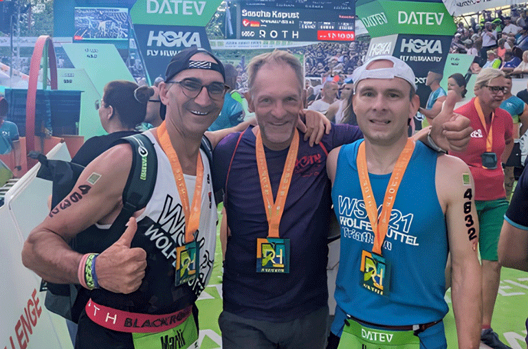 Bei der Challenge Roth stellte sich auch eine Mannschaft des WSV 21 der Langdistanz des Triathlons im bayerischen Roth.
