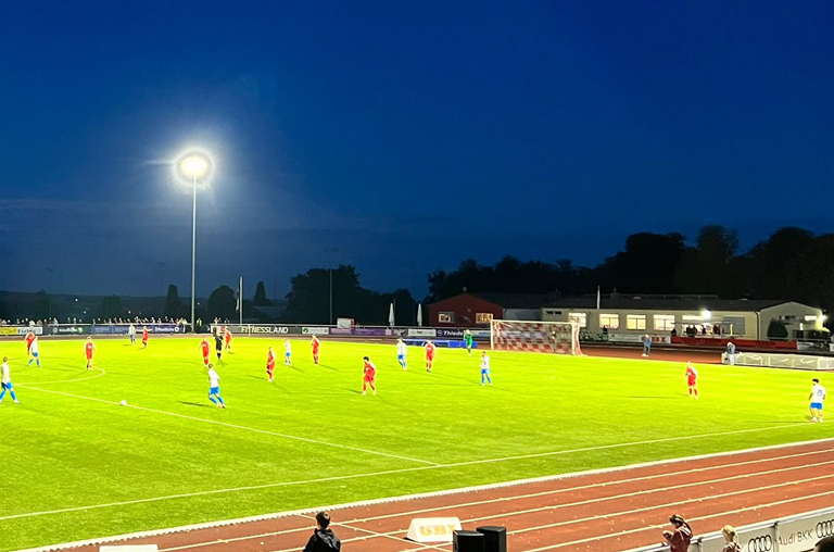 Doumbouya-Hattrick rettet FSV