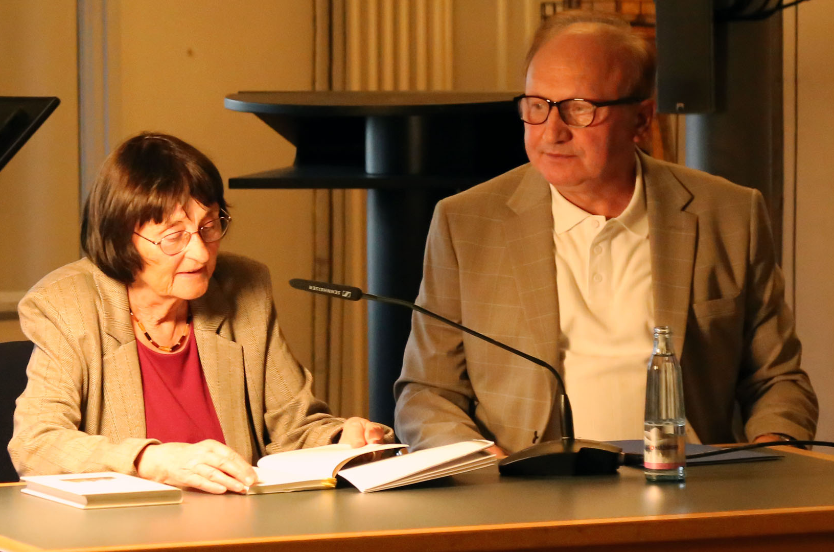 Die Landsmannschaft Schlesien verlieh ihre höchste Auszeichnung im Rahmen einer feierlichen Zeremonie beim Heimattag in Wolfenbüttel.