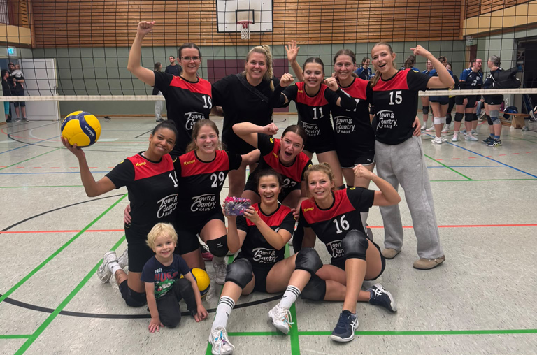 Volleyballerinnen der TSG Königslutter feiern Doppelsieg